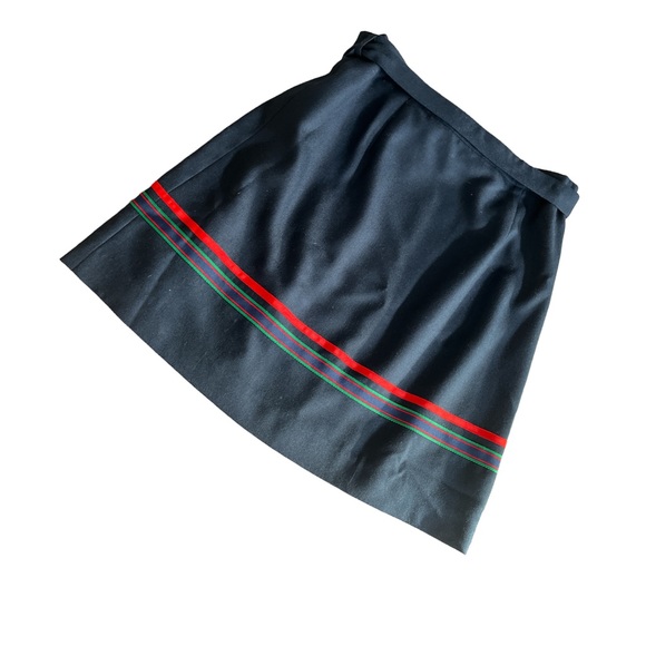 VINEYARD VINES NAVY 100% WOOL STRIPED SKIRT WITH WAIST TIE BOW. LINED. SZ:10 - Picture 3 of 4